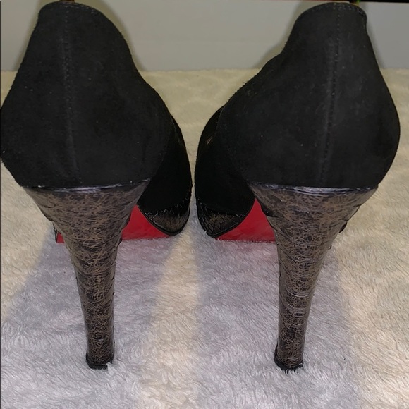 Black Suede w/python heels Size Euro 40 1/2 US - Picture 6 of 7